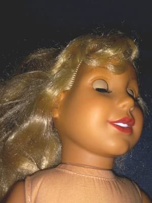 My Disney Girl 18” Doll Walt Disney World Blonde Blue Eyes - Thumbnail 9