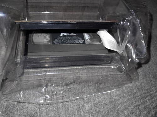 Hallmark Ornament Raiders of the Lost Ark Mini Replica VHS Cassette Clamshell - Thumbnail 2