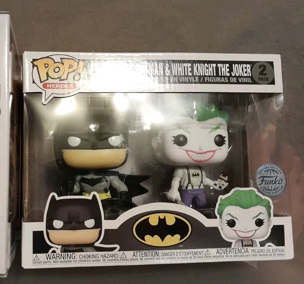 Funko Pop White Knight Batman & White Knight The Joker - 2 Pack 2021 Exclusive - Thumbnail 3