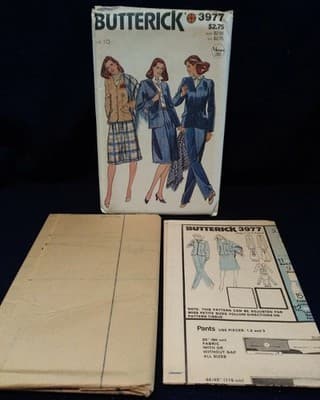 Butterick 3977 Vintage Sewing Pattern Misses Jacket/Skirt/Pants Size 10 Uncut - Image 1