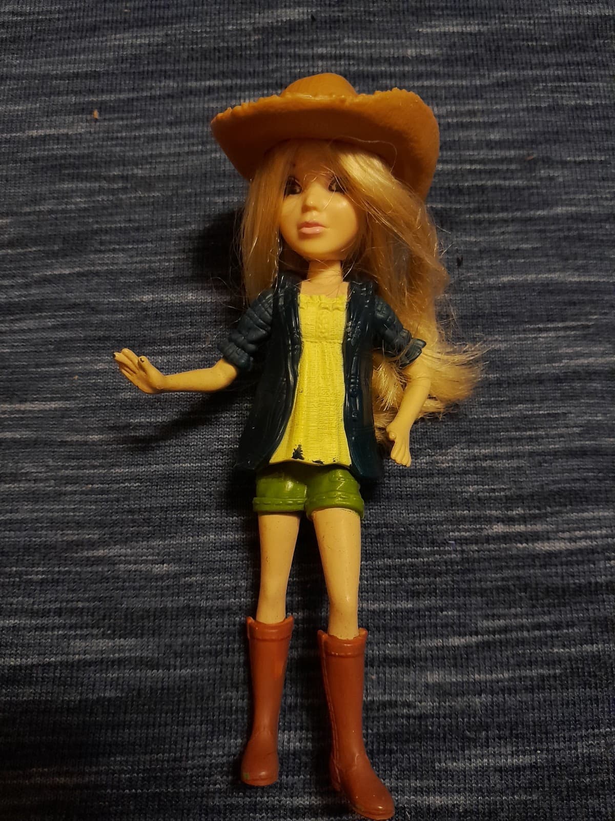 Spin Master Liv Dolls Made For McDonalds Toy Lot 2 Dolls - Thumbnail 2