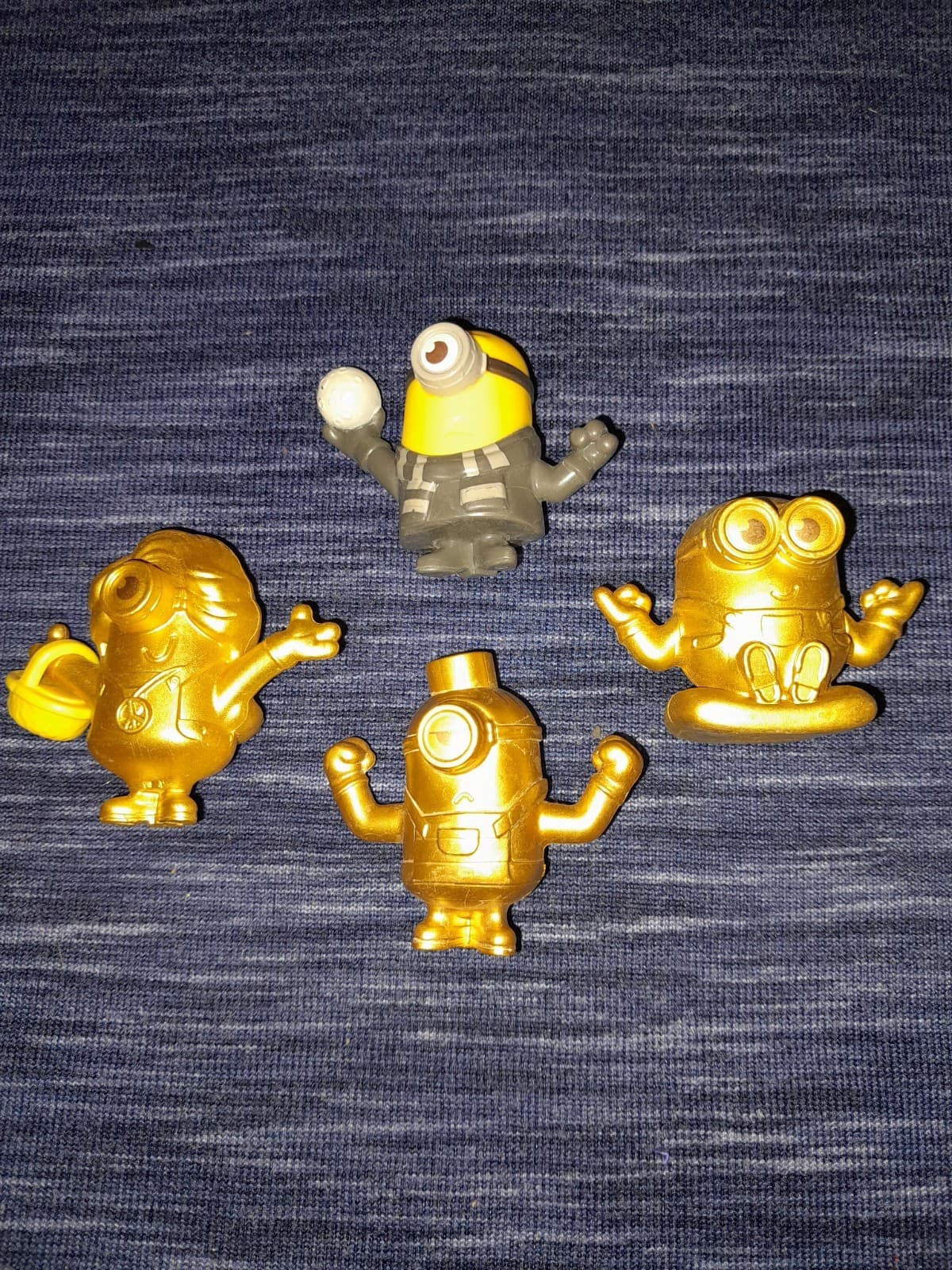 Lot 4 McDonalds Happy Meal 2019 Gold Minions Despicable Me Rise of Gru Figures ! - Image 1