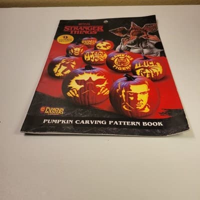 Netflix Stranger Things Pumpkin Masters Pumpkin Carving Pattern Book - Thumbnail 2