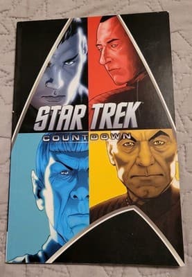 Star Trek Countdown IDW Comics TPB 2009 Movie Prequel + Spock Ear Crew Socks Lot - Thumbnail 2