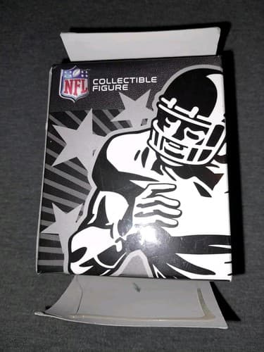 Disney Vinylmation NFL National Football League 3” Collectibles Figure - Thumbnail 4