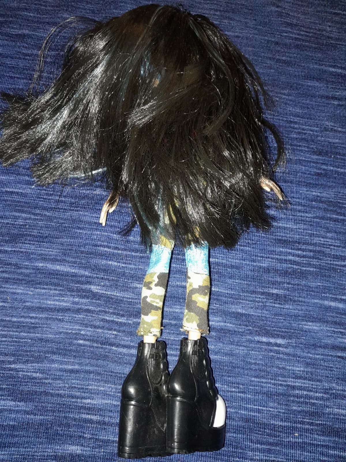 MGA Bratz 2015 Reboot - Selfie Snaps Jade - Black Hair, Green Eyes, Outfit - Thumbnail 6