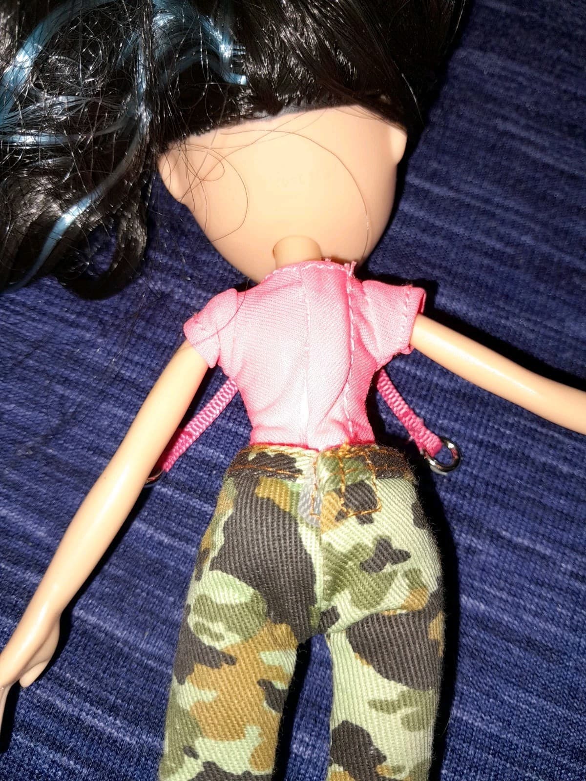 MGA Bratz 2015 Reboot - Selfie Snaps Jade - Black Hair, Green Eyes, Outfit - Thumbnail 8