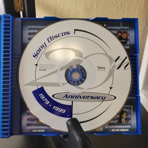 Sony Discos CD 20th Anniversary Music Compilation Various Latin Artist 1979-1999 - Thumbnail 8