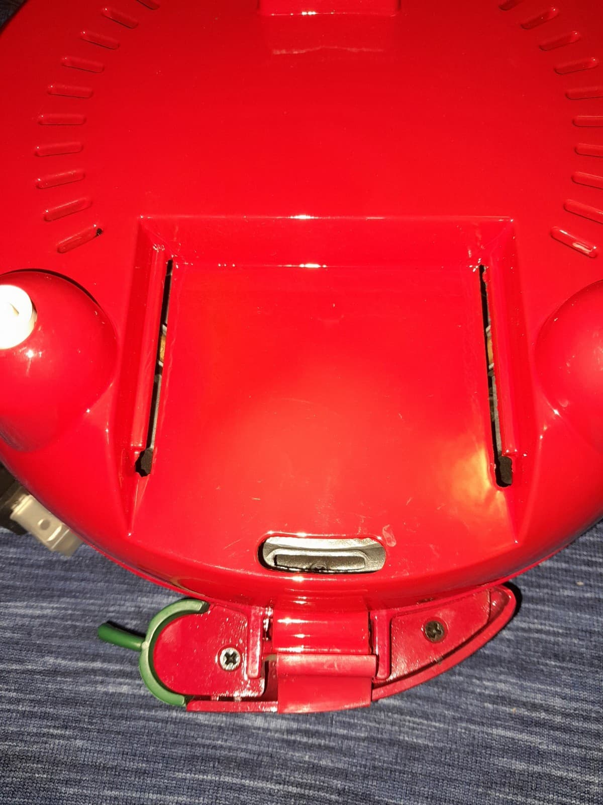 Bella 6 Wedge Electric Quesadilla Maker Red Chili Pepper Latch Birria Tacos S676 - Thumbnail 8