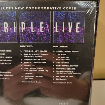 Garth Brooks The Limited Series 7-Disc Time Traveler CD Box Set + Collector Book - Thumbnail 8