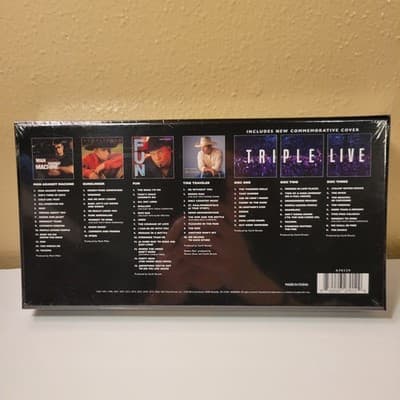 Garth Brooks The Limited Series 7-Disc Time Traveler CD Box Set + Collector Book - Thumbnail 4