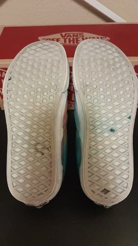 VANS Classic Slip-On Multicoloured Tye Dyed Mens 5 Womens 6.5 Box Included - Thumbnail 10