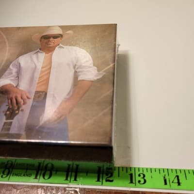 Garth Brooks The Limited Series 7-Disc Time Traveler CD Box Set + Collector Book - Thumbnail 11