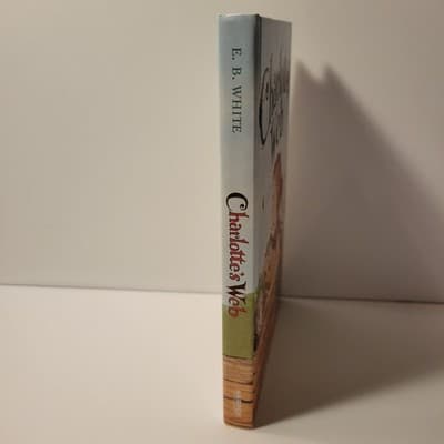 Charlotte’s Web by E. B. White Illustrated Garth Williams Classic Children 2012 - Thumbnail 3