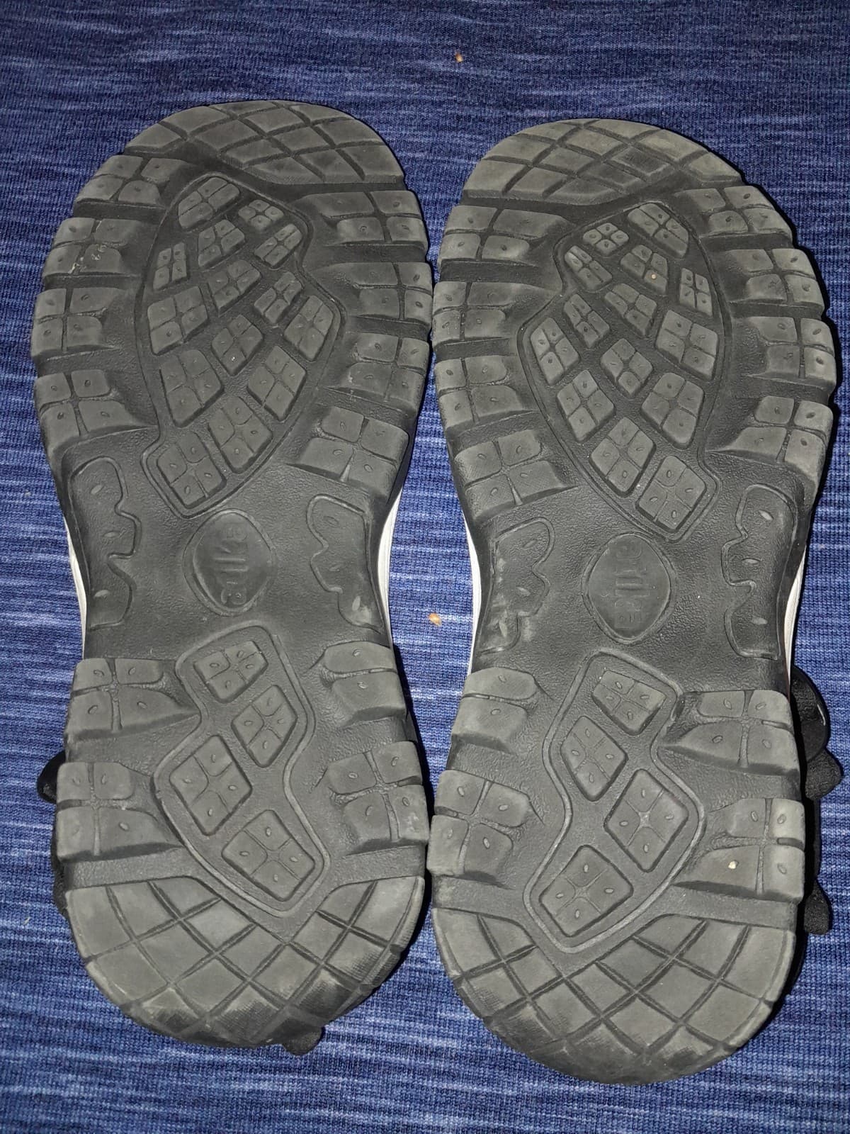 Atika Outdoor Women’s Strappy White & Black Sandals Art at W38 GRK Size 7 - Thumbnail 7