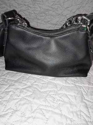 Madden NYC Bag Purse Chunky Chain Handle Charms Removable Pouch 9.5"x5.5"x3.75" - Thumbnail 7