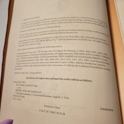 JESUS CALLING 365 Day Devotional Faux Leather LARGE PRINT by Sarah Young - Thumbnail 12