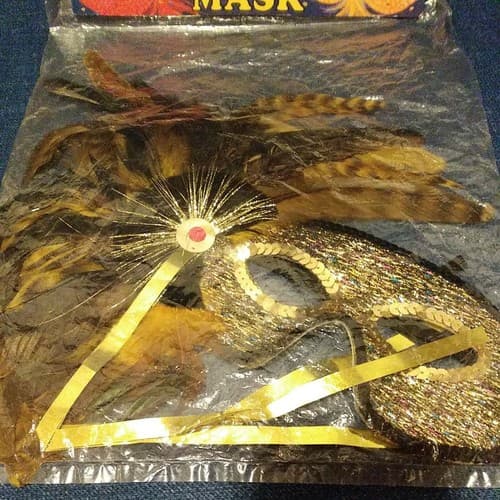 Mardi Gras Mask Black and Gold Sequin and Feather 1996 Forum Vtg Mask New - Image 1