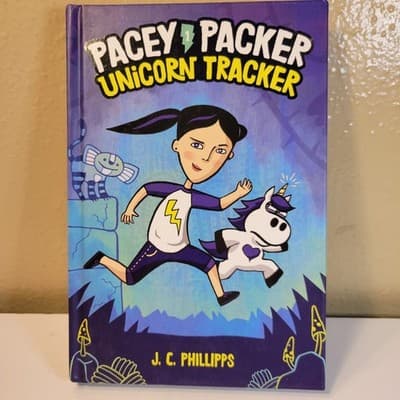 Pacey Packer Unicorn Tracker Vol 1 Graphic Novel Paperback Graphic Random House - Image 1