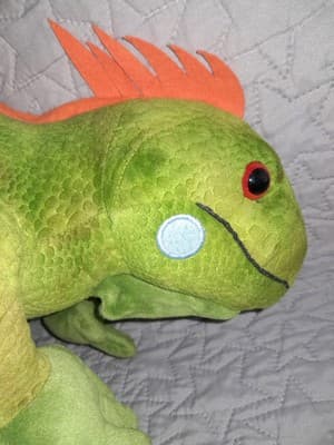 Wild Republic Green Lizard Plush 24 Inch Iguana Komodo Stuffed Animal - Thumbnail 14