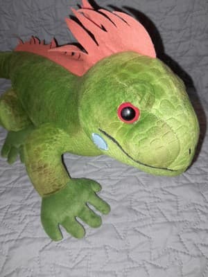 Wild Republic Green Lizard Plush 24 Inch Iguana Komodo Stuffed Animal - Thumbnail 2