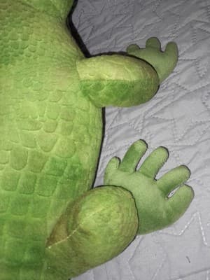 Wild Republic Green Lizard Plush 24 Inch Iguana Komodo Stuffed Animal - Thumbnail 6
