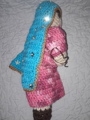 Virgin Mary Hand Crocheted Doll 15” w Rosary Handmade Catholic Faith Art - Thumbnail 6