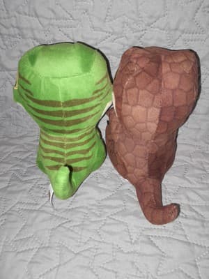 Jurassic World Dominion Velociraptor Plush Set Dinosaurs green & Brown Raptors - Thumbnail 3