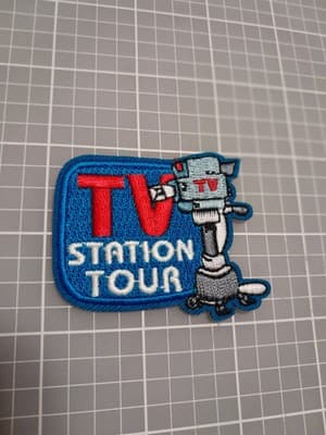 Tv Station Tour Patch Scouts Guides Studio Film Boys & Girl Badge 2"×2.5" New - Image 1
