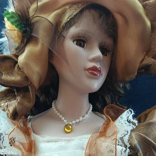 Victorian Beauty Bisque Porcelain Doll 20" Copper Lace Dress Pearls Redish Brown - Thumbnail 7