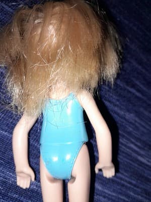 BARBIE Chelsea Doll 5in Blonde Swimsuit Ice Cream Club Toy Figure - Thumbnail 4
