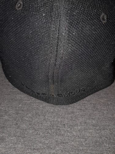 Under Armour Fitted Hat Black L XL UA Classic Fit Blitzing Embroidered Sharp - Thumbnail 3