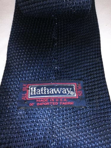 Man & Woman Golfing Imported All Silk Tie 59 in X 4 in Blue WPL125 Hathaway - Thumbnail 6