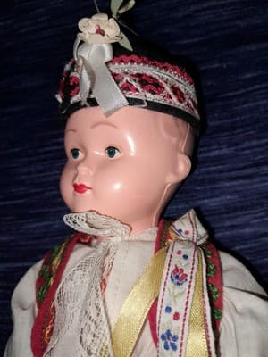 Traditional Czechoslovakian Folk Art Czechoslovak Boy Doll 12" Vintage 70s - Thumbnail 2