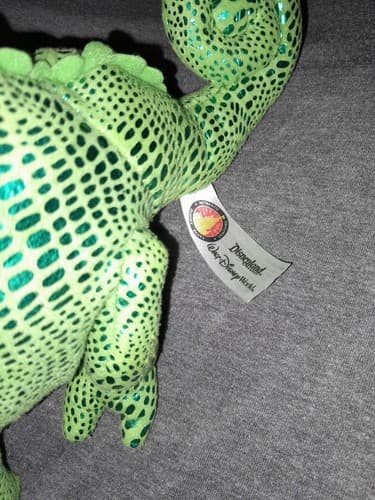 Disney Parks Tangled Pascal 12" Plush Chameleon Green Metallic Fabric - Thumbnail 5