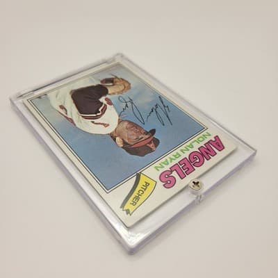 Topps 1977 Nolan Ryan 650 Angels Vintage Baseball Card w/ Screw-down Card Holder - Thumbnail 4