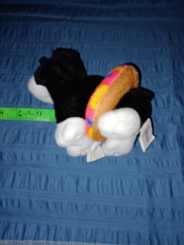 Sitting Blulldog Black & White Donut Intertube 5" - Thumbnail 7