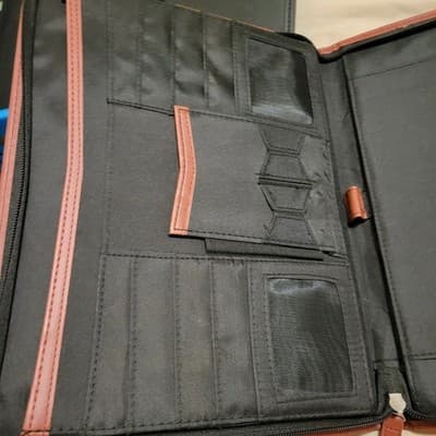 Riviera Associates Leather Zip Portfolio Organizer Business Padfolio Brown - Thumbnail 7