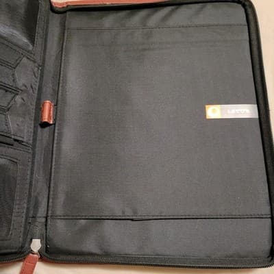 Riviera Associates Leather Zip Portfolio Organizer Business Padfolio Brown - Thumbnail 6