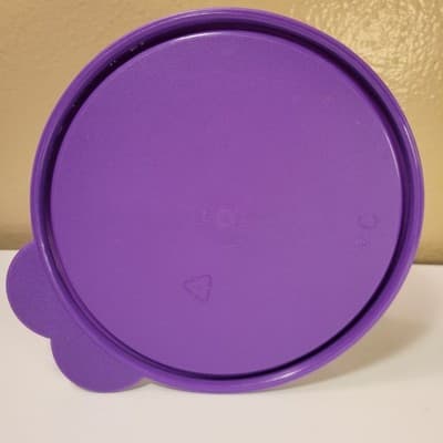 TUPPERWARE Replacement Lid Purple Round 6in Lot of 2 Vintage Kitchen Storage - Thumbnail 5