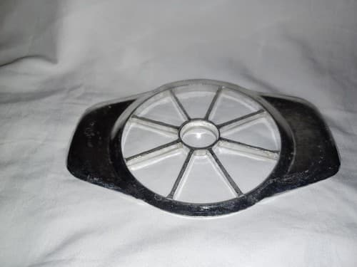 Vintage Apple Corer Slicer Metal Tool made in Taiwan - Image 1