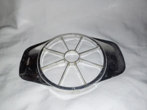 Vintage Apple Corer Slicer Metal Tool made in Taiwan - Thumbnail 2