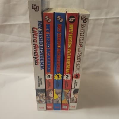 My Hero Academia Manga Lot Vol 2–5 + Ultra Analysis Guide Viz Media - Image 1