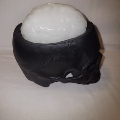 Gavia Skull Candle Holder with Brain Candle Set Black Ceramic + Brain Candles - Thumbnail 6