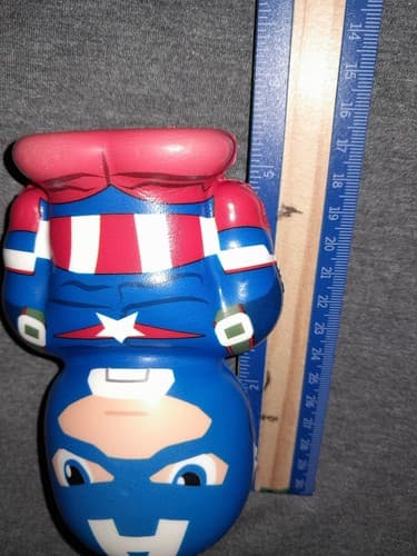 Marvel Avengers Smash Foamie Captain America 5.5" Squish toy Stress - Thumbnail 5