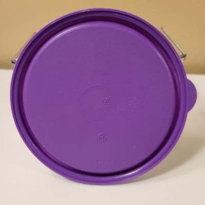 TUPPERWARE Purple Replacement Lid 5227A-4 Round Vintage Container 4.25in - Thumbnail 2
