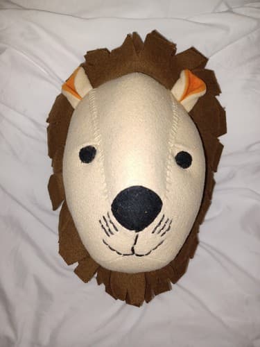 LION Head Wall Mount 3D Stuffed ZOO Room Décor PILLOWFORT Plush - Image 1