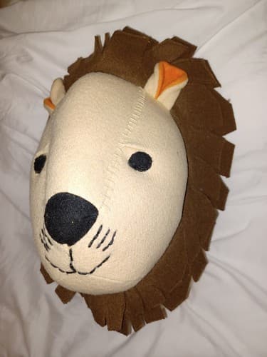 LION Head Wall Mount 3D Stuffed ZOO Room Décor PILLOWFORT Plush - Thumbnail 2