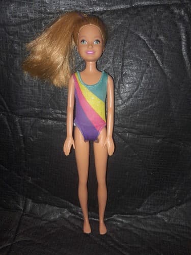 Mattel Barbie Doll Team Stacie Gymnastics Class Gymnast Doll outfit 2018 - Thumbnail 2
