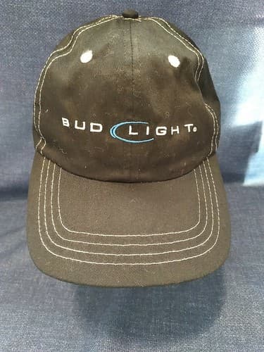 Bud Light Cap Dark Blue White Seams Official Product Of Anheuser Bush 2006 - Thumbnail 7